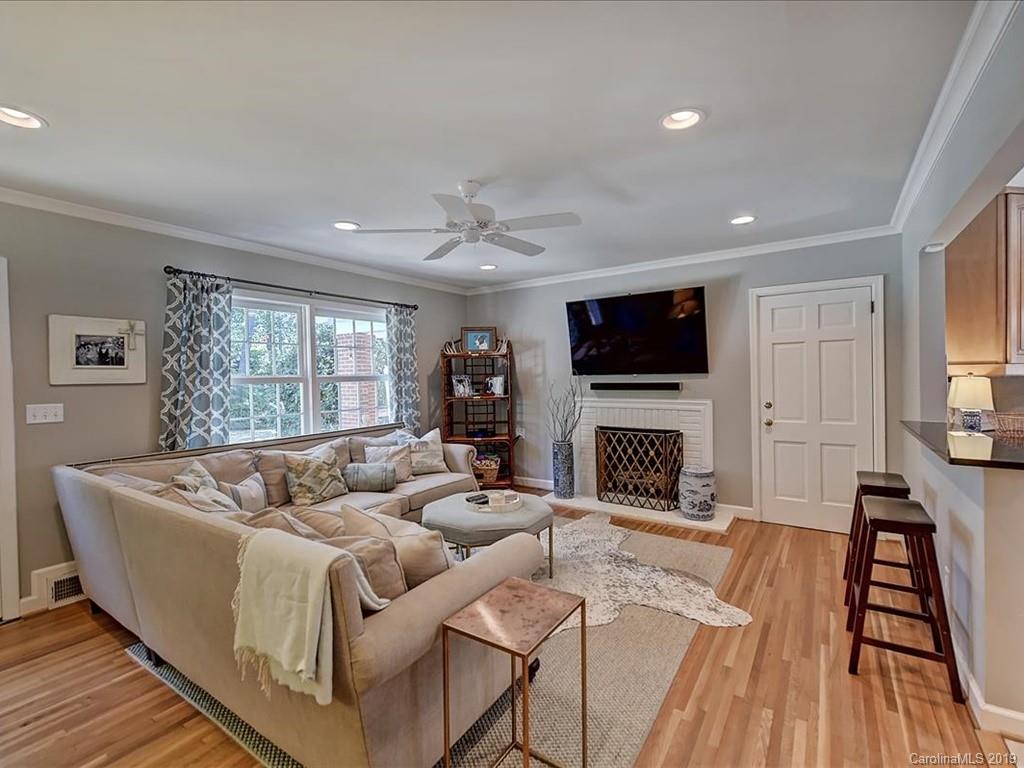 409 Robmont Road Charlotte, NC 28270 - Photo 11 of 41 Gallery Image 11