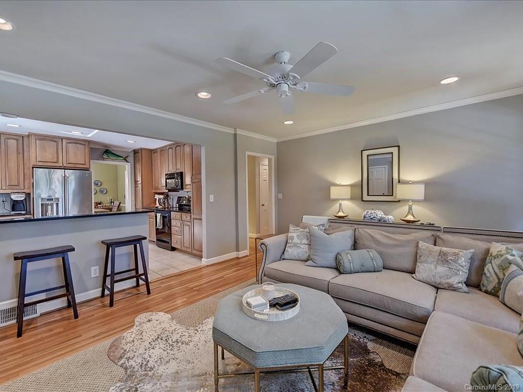 409 Robmont Road Charlotte, NC 28270 - Photo 14 of 41 Gallery Image 14