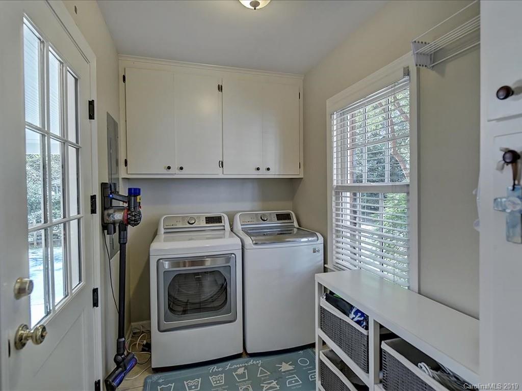 409 Robmont Road Charlotte, NC 28270 - Photo 19 of 41 Gallery Image 19