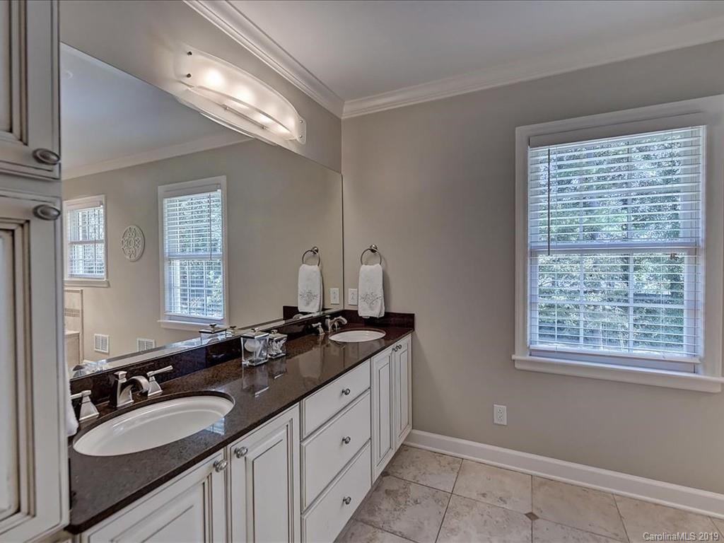 409 Robmont Road Charlotte, NC 28270 - Photo 24 of 41 Gallery Image 24