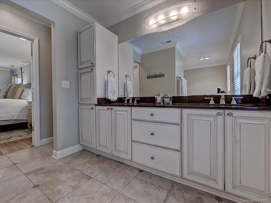 409 Robmont Road Charlotte, NC 28270 - Photo 25 of 41 Gallery Image 25