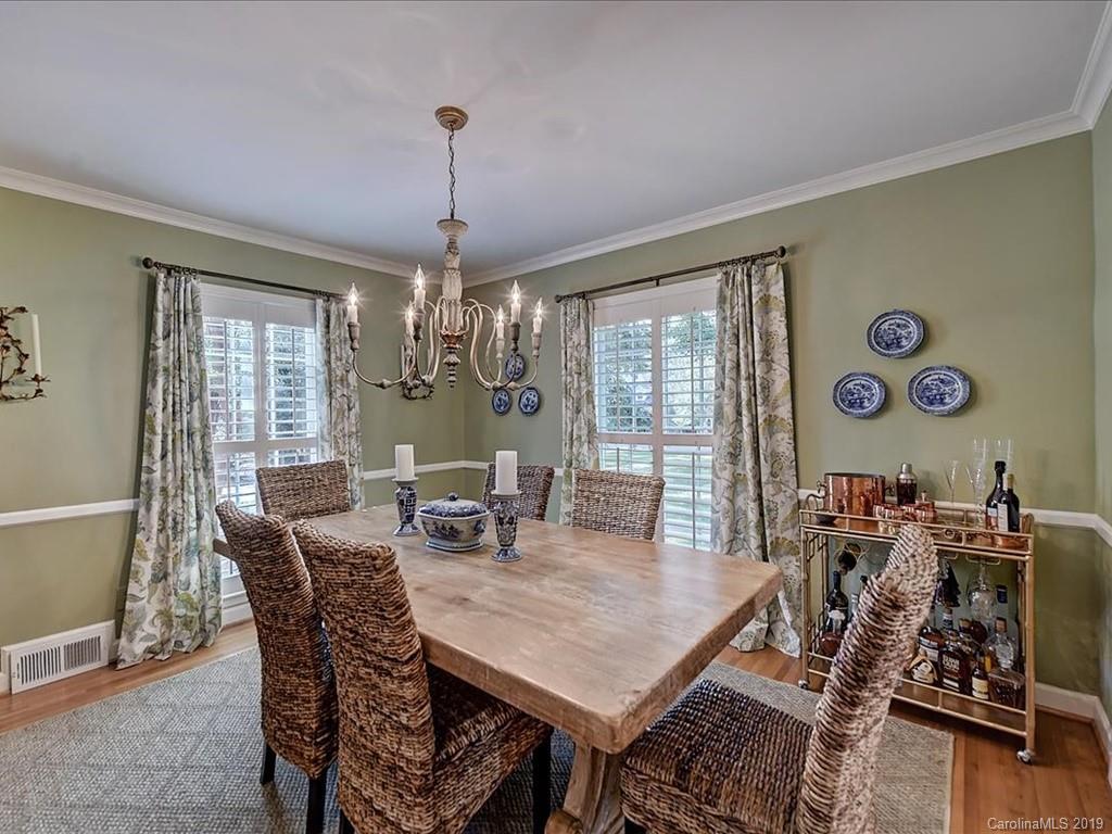 409 Robmont Road Charlotte, NC 28270 - Photo 4 of 41 Gallery Image 4