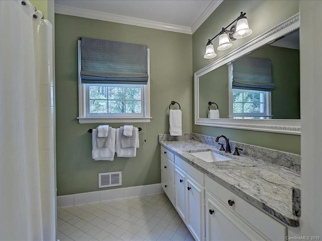 409 Robmont Road Charlotte, NC 28270 - Photo 31 of 41 Gallery Image 31