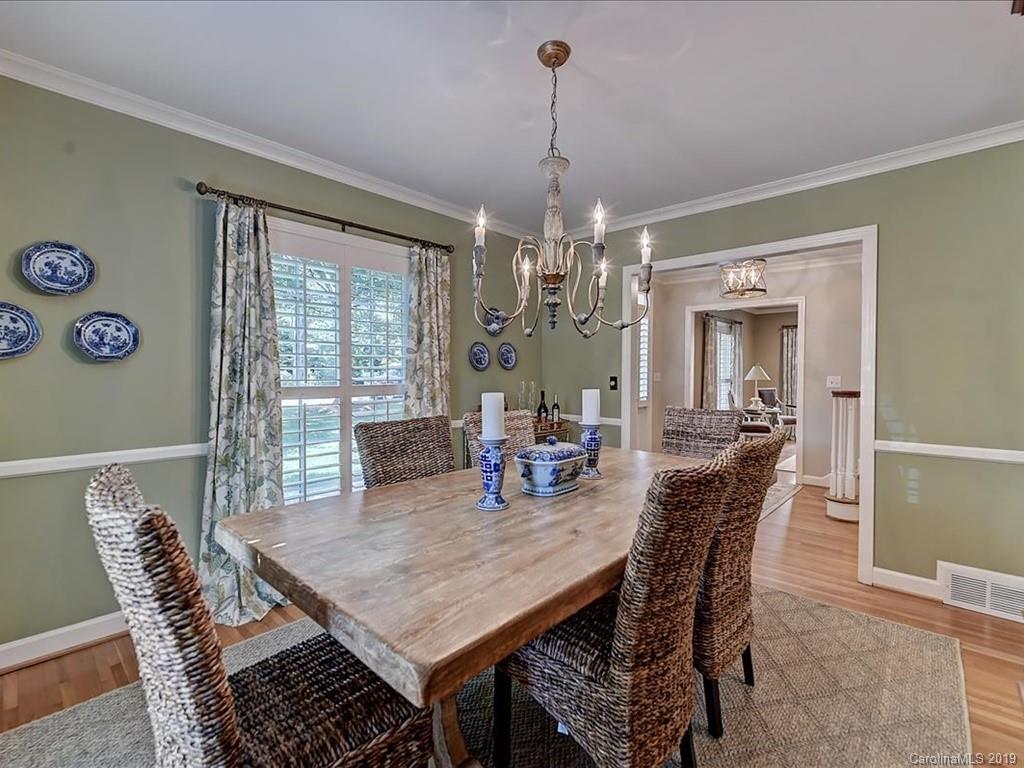 409 Robmont Road Charlotte, NC 28270 - Photo 5 of 41 Gallery Image 5