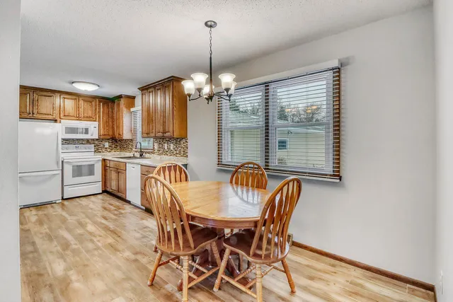 $289,900 | 419 Brook Avenue, Moorhead, MN 56560