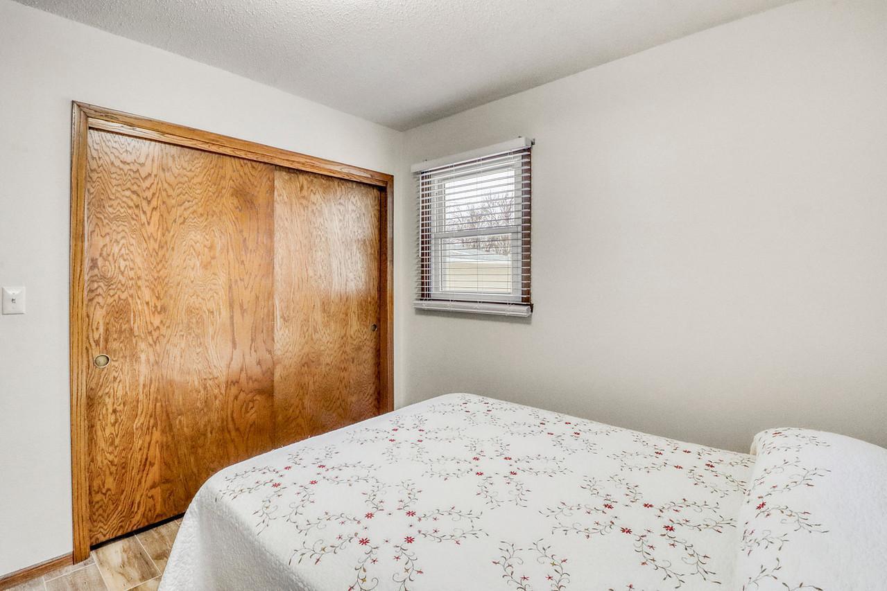 419 Brook Avenue Moorhead, MN 56560 - Photo 20 of 45