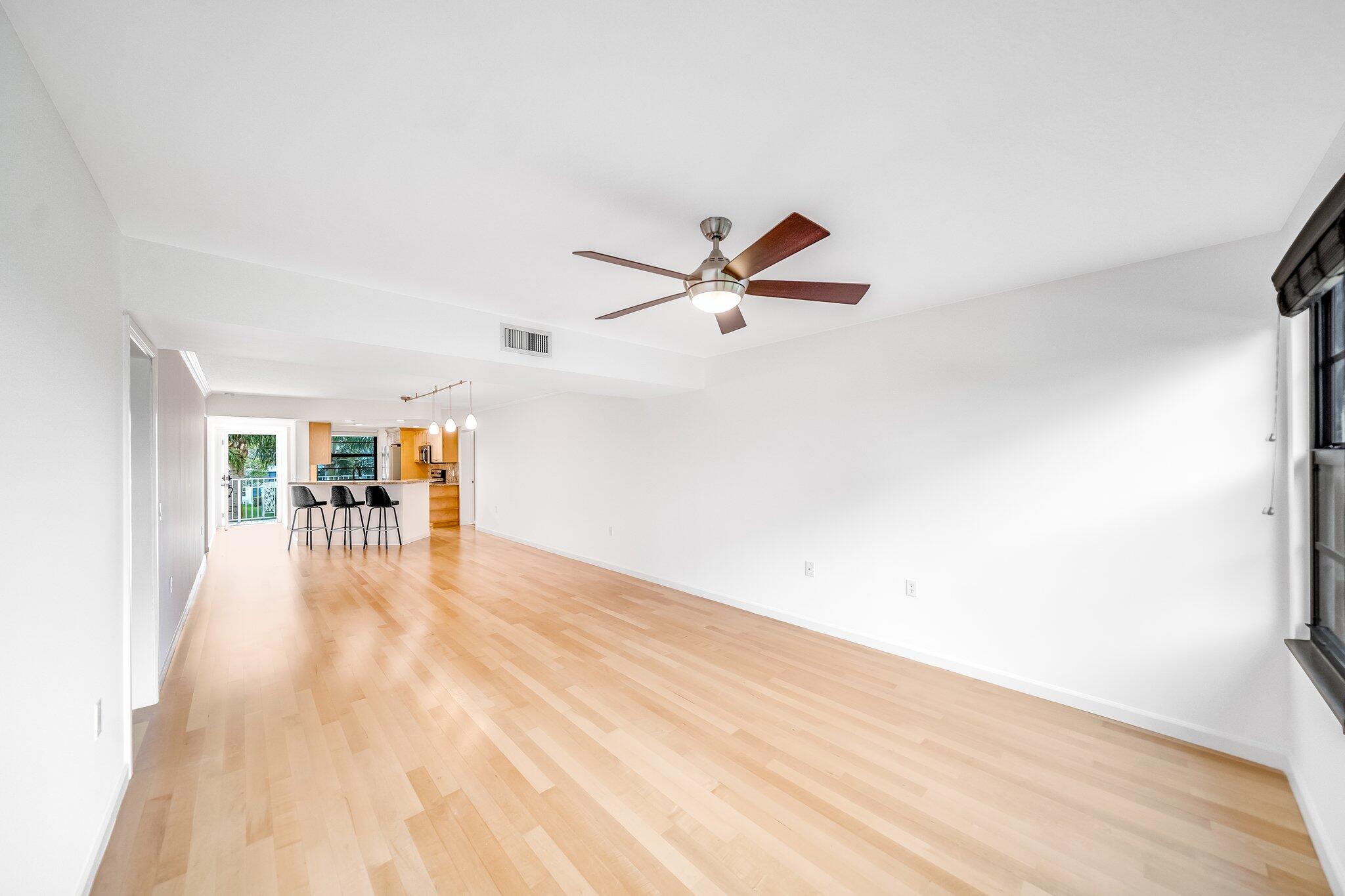 6109 Balboa Circle, Unit 302 Boca Raton, FL 33433 - Photo 18 of 40 28-web-or-mls-JOY09491