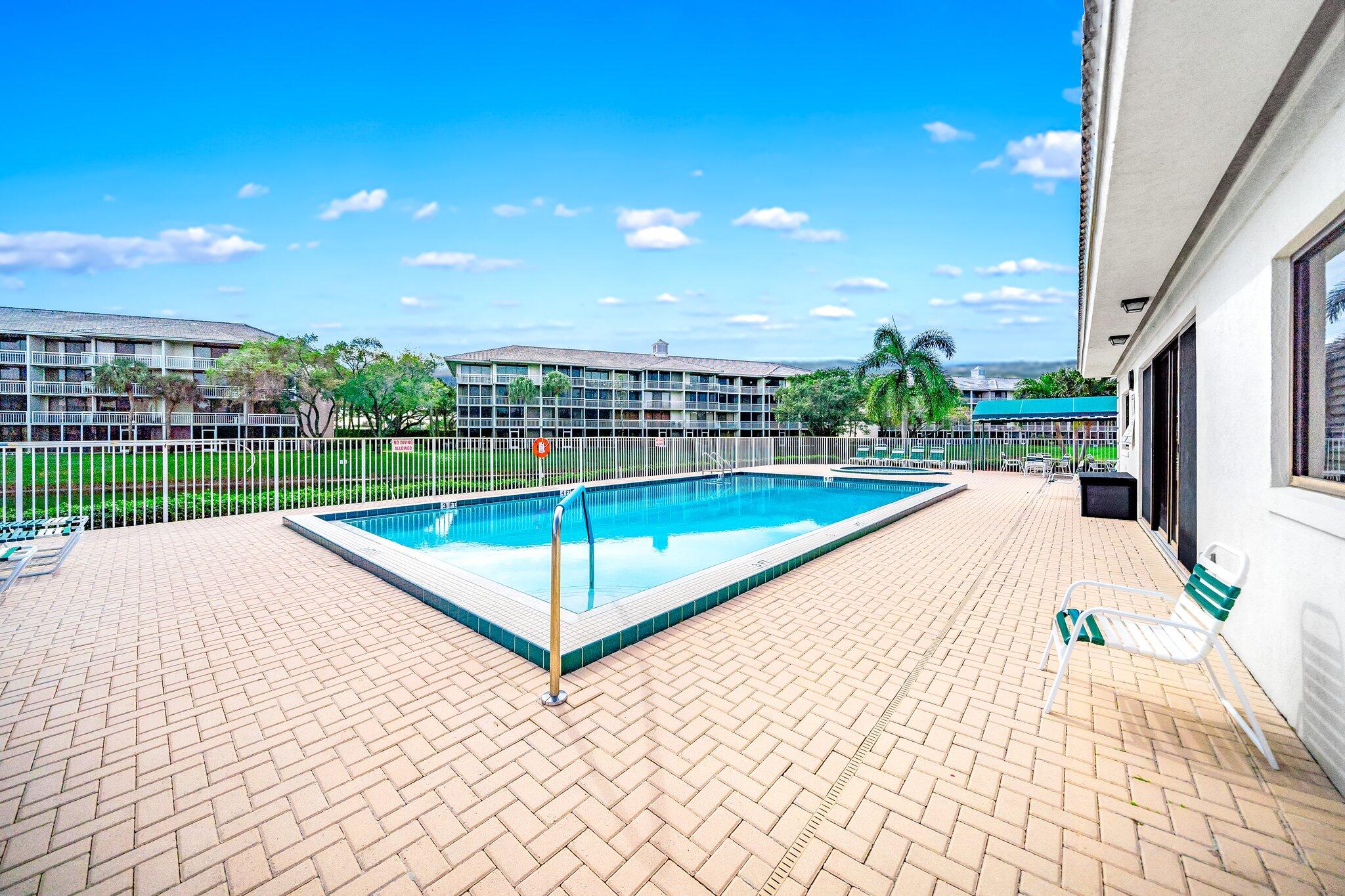 6109 Balboa Circle, Unit 302 Boca Raton, FL 33433 - Photo 32 of 40 42-web-or-mls-JOY09540