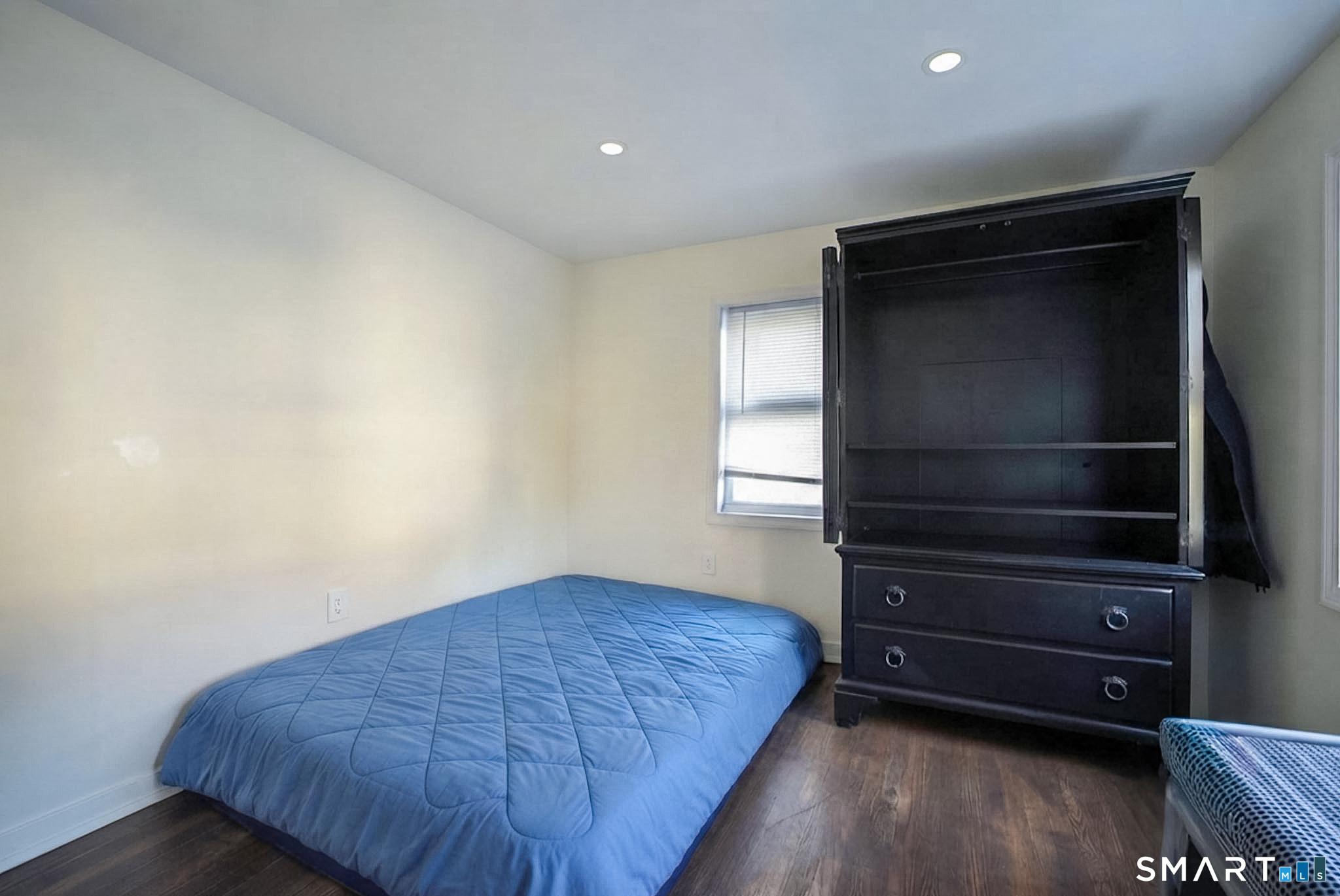 12 Smith Street, Unit 2 Derby, CT 06418 - Photo 9 of 10