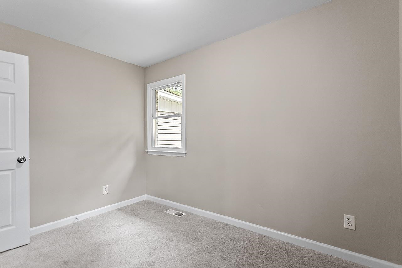 621 Hurley Road Durham, NC 27703 - Photo 23 of 29 Photo 23