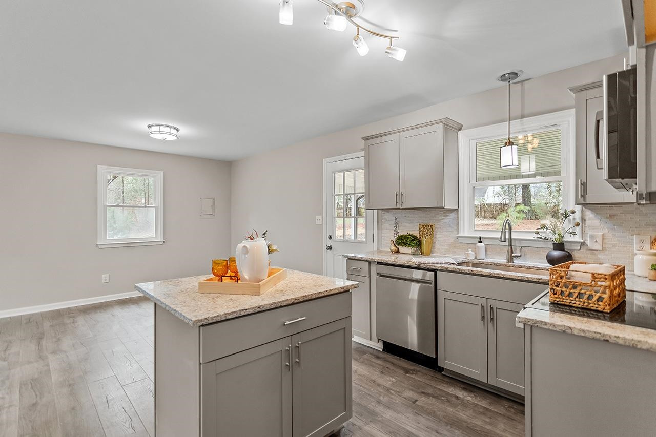 621 Hurley Road Durham, NC 27703 - Photo 7 of 29 Photo 7