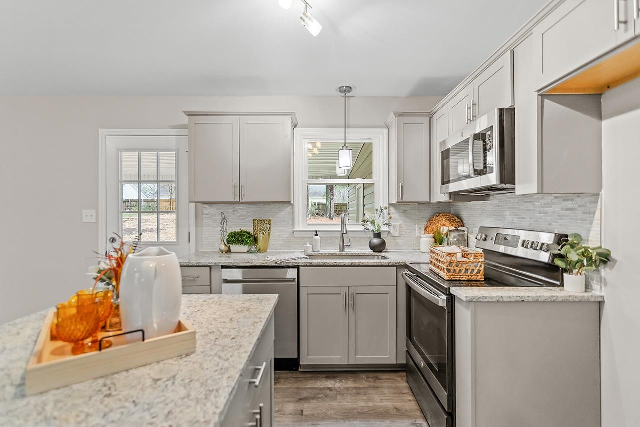 621 Hurley Road Durham, NC 27703 - Photo 8 of 29 Photo 8