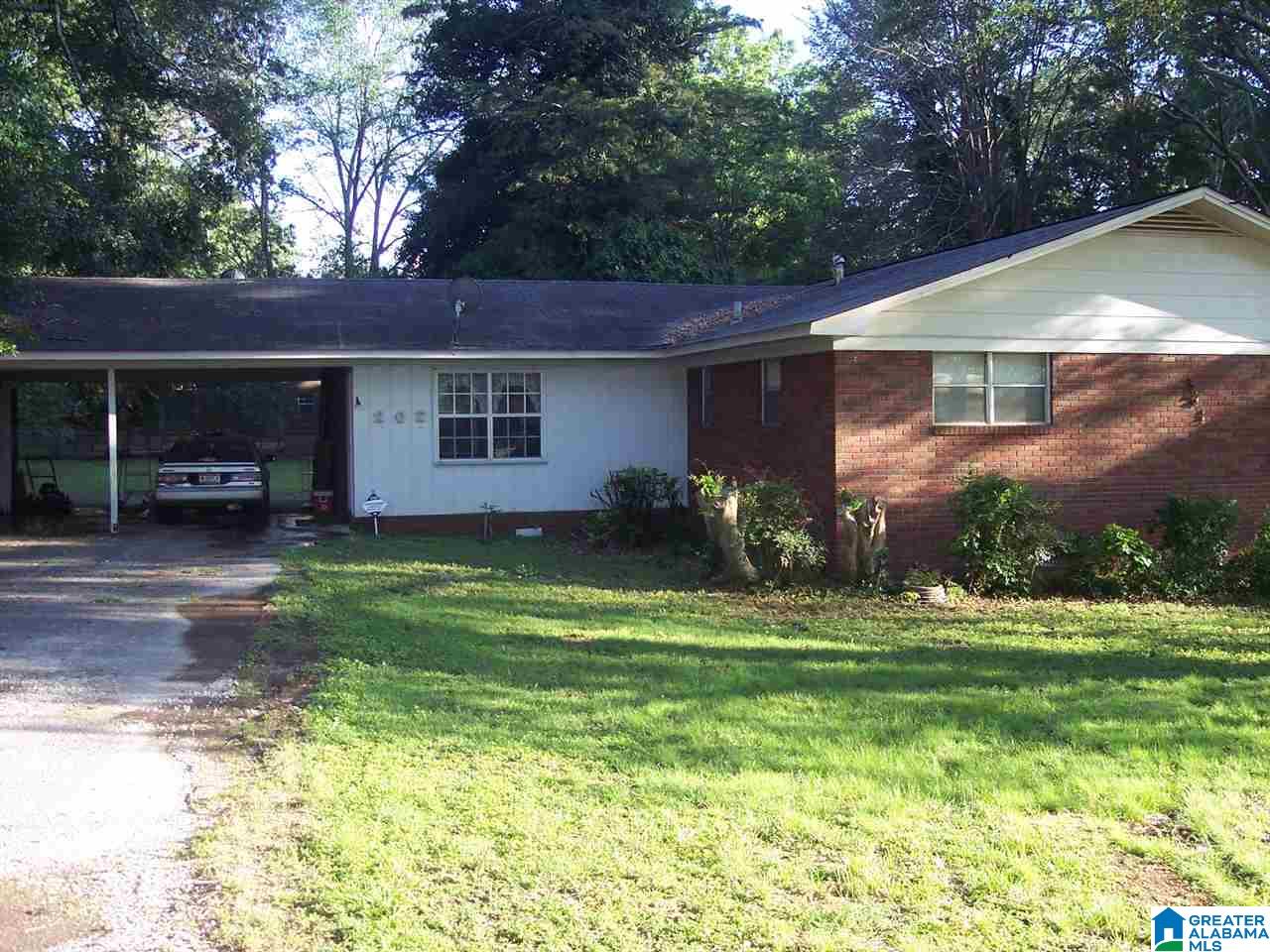 202 Adelaide Street Southwest Jacksonville, AL 36265 - Photo 2 of 22