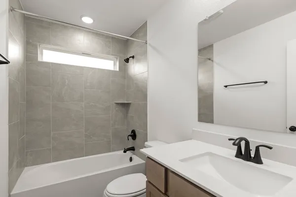 $397,900 | 3717 Pin Oak Hills, Seguin, TX 78155