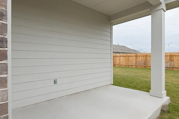 $397,900 | 3717 Pin Oak Hills, Seguin, TX 78155
