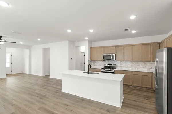 $397,900 | 3717 Pin Oak Hills, Seguin, TX 78155