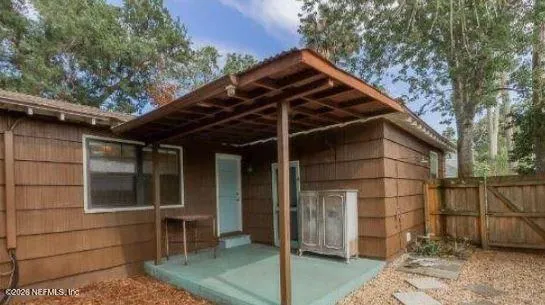 $3,500 | 365 9th Street, Atlantic Beach, FL 32233