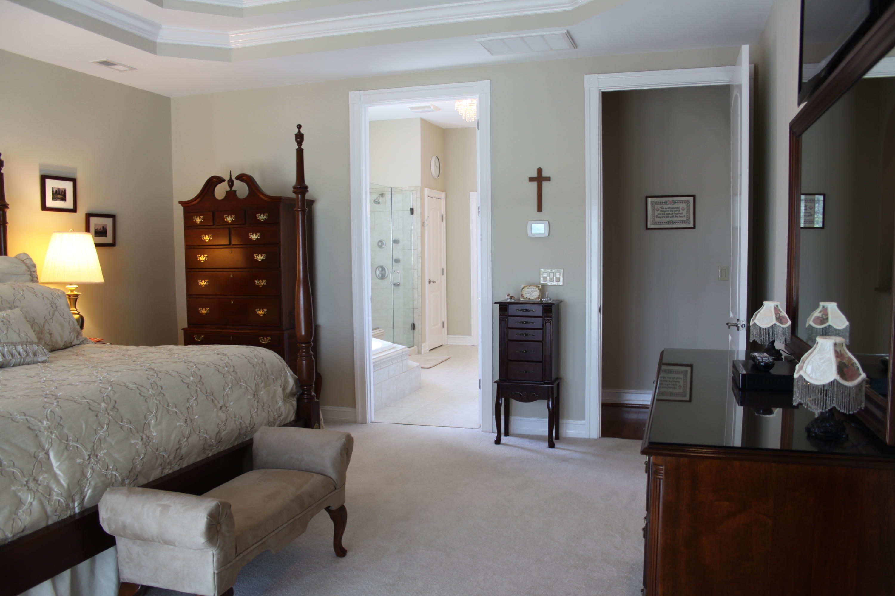 159 Calypso Road Moneta, VA 24121 - Photo 27 of 72 a living room with furniture and wooden floor