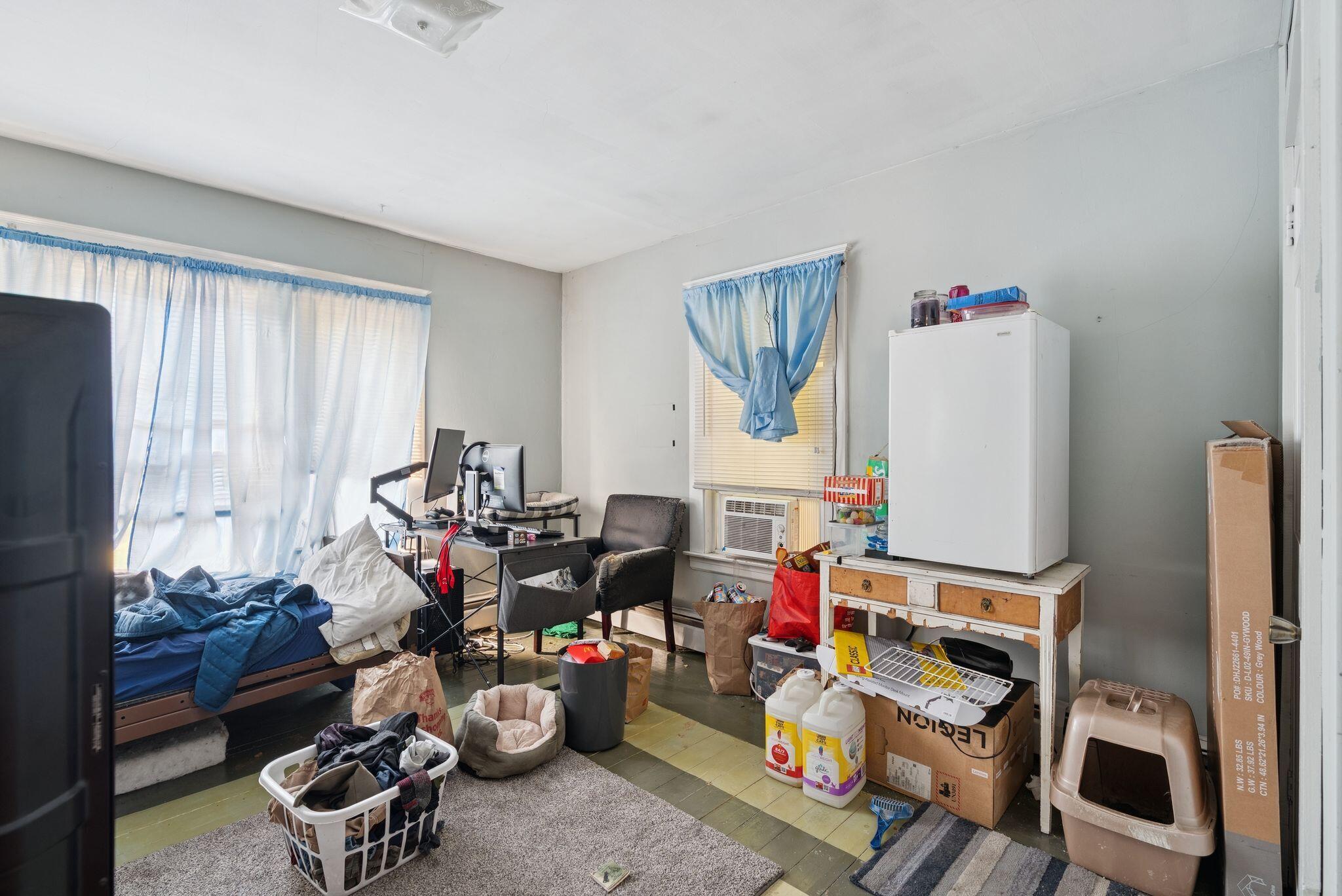 247 Elm Street Biddeford, ME 04005 - Photo 27 of 43 Living room
