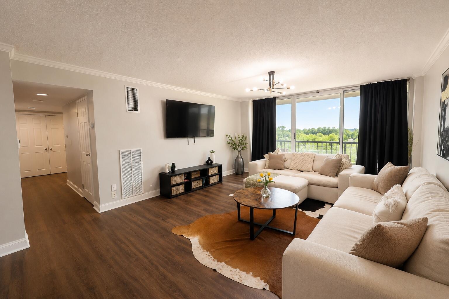 1131 Stringers Ridge Road, Unit 4A Chattanooga, TN 37405 - Photo 7 of 40 26FF3207-7462-4CBD-903F-F75A6173D197