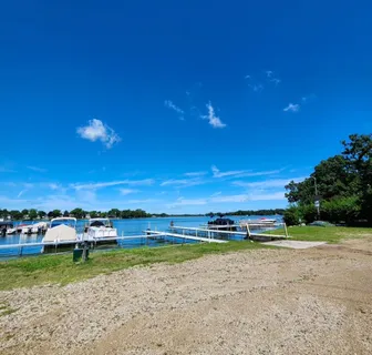 $265,000 | 42279 North Park Lane, Antioch, IL 60002