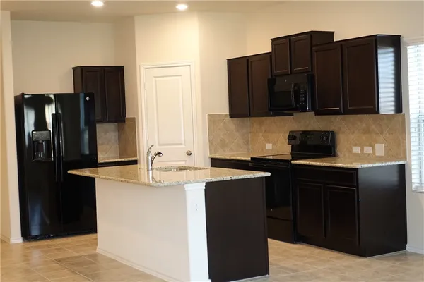 $2,395 | 1001 Hillrose Drive, Leander, TX 78641