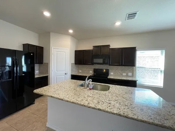 $2,395 | 1001 Hillrose Drive, Leander, TX 78641