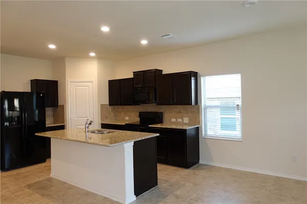 $2,395 | 1001 Hillrose Drive, Leander, TX 78641