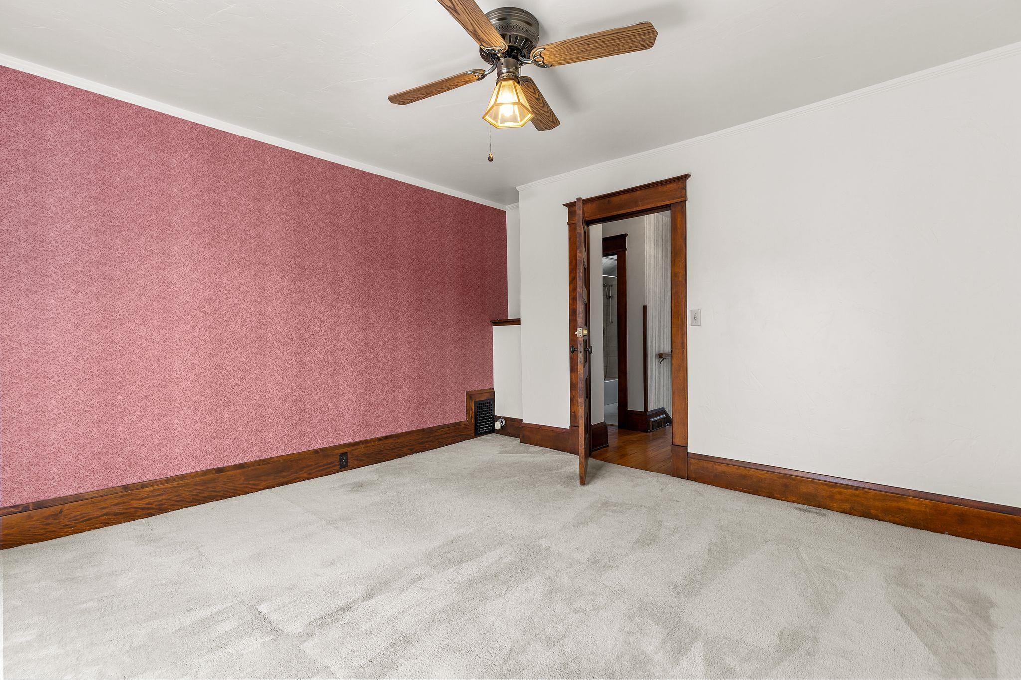 1113 North State Street Appleton, WI 54911 - Photo 33 of 47
