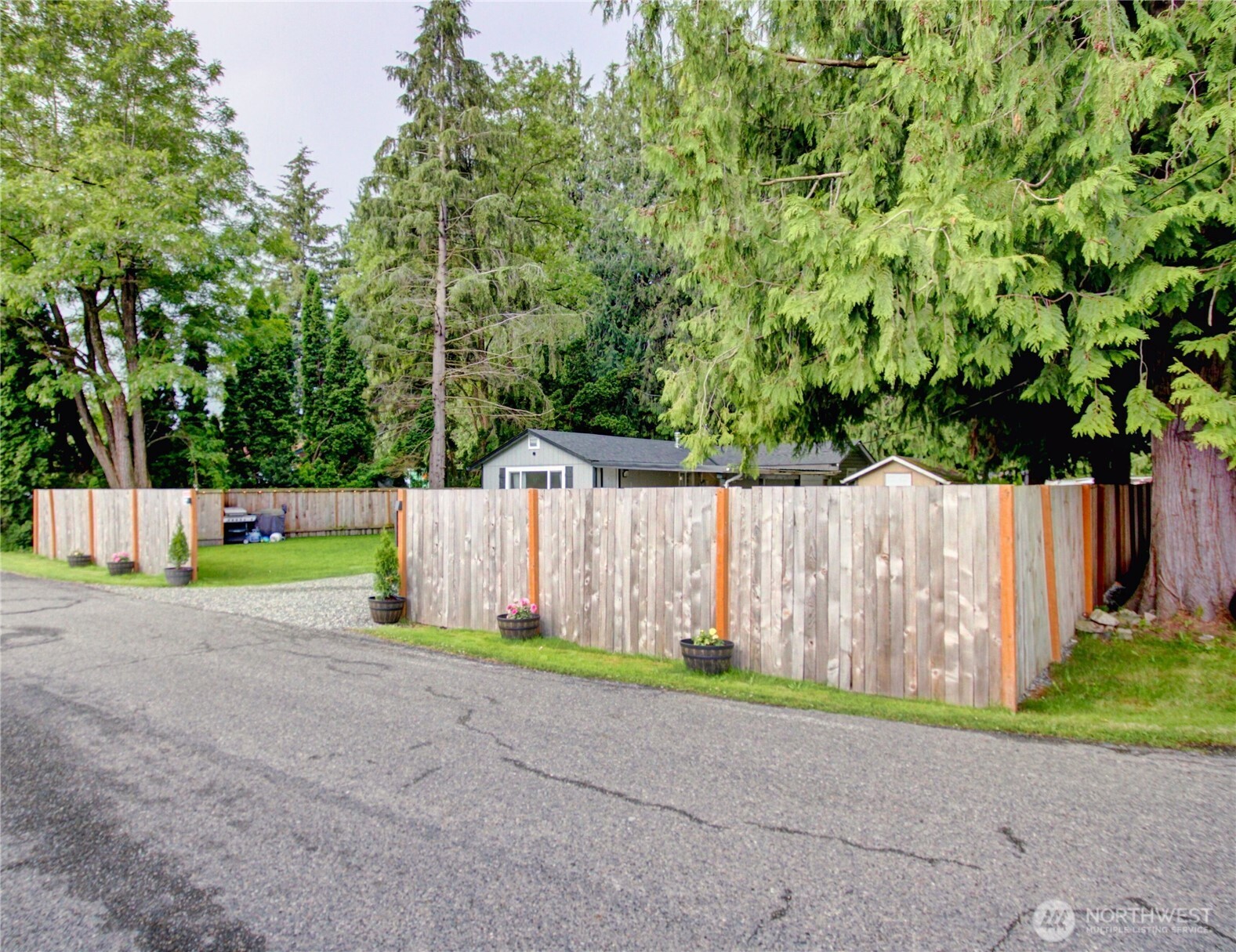 8892 Peavey Road Sedro-Woolley, WA 98284 - Photo 4 of 38