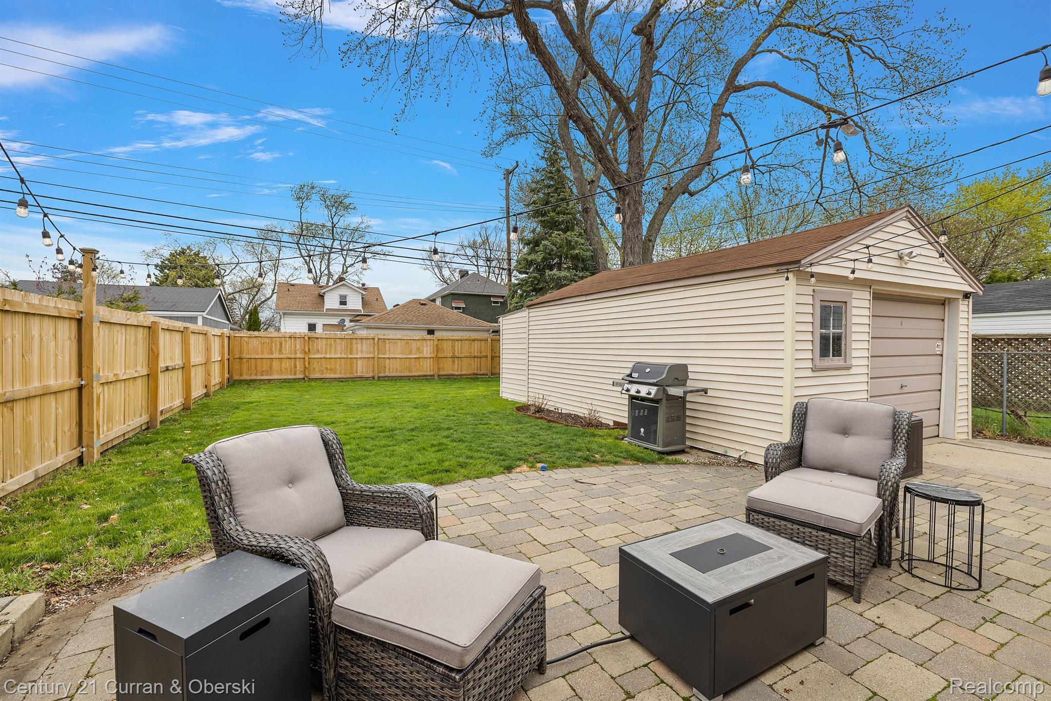 1080 Oxford Road Berkley, MI 48072 - Photo 26 of 30 relax outside in your private backyard