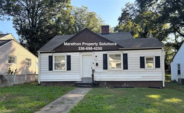 $925 | 2721 Ivy Avenue, Winston-Salem, NC 27105