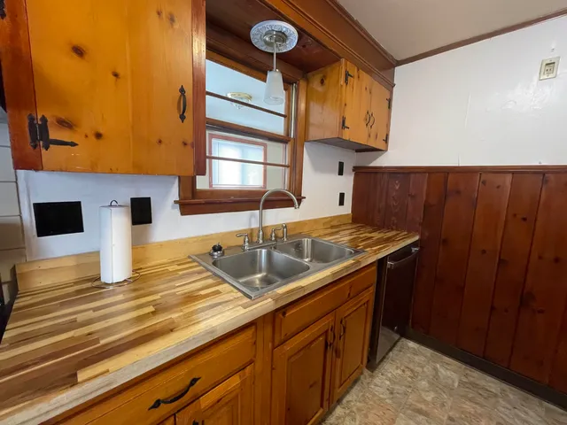 $2,800 | 7 Central Avenue, Portsmouth, NH 03801