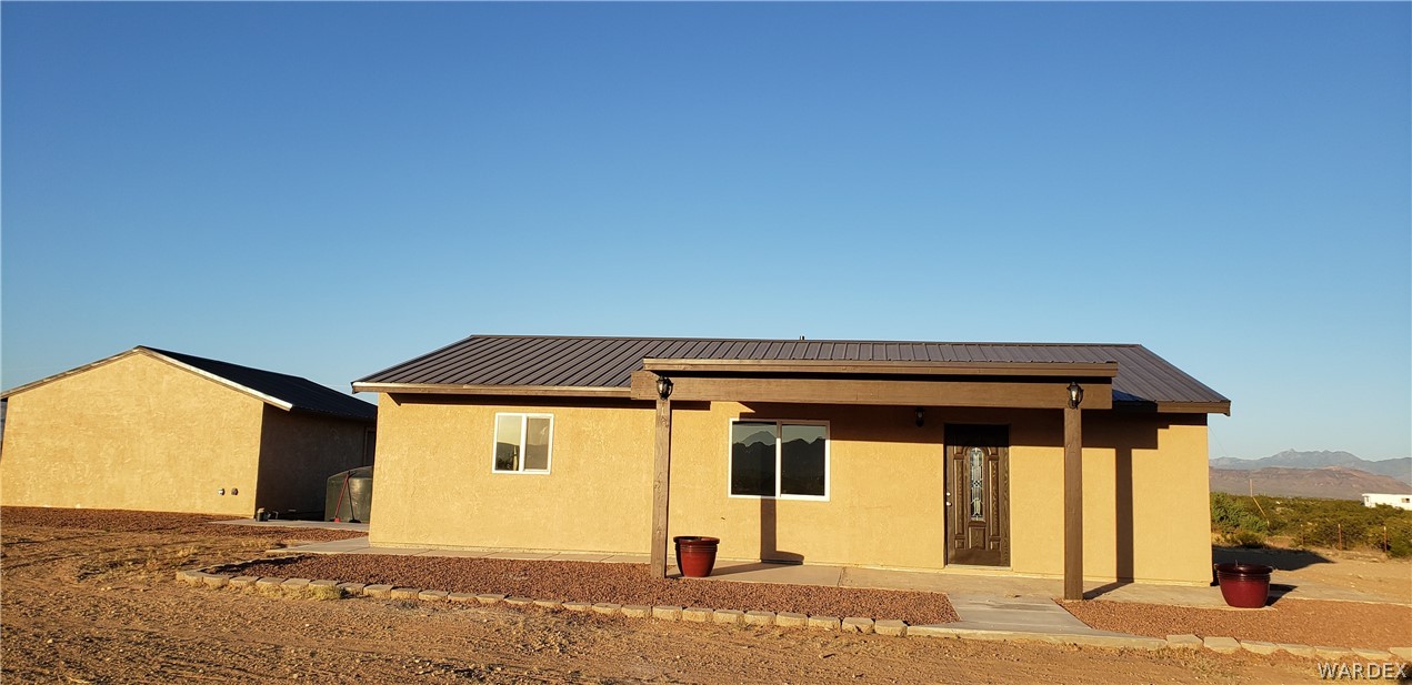789 South Davis Road Golden Valley, AZ 86413 - Photo 1 of 45 Gallery Image 1