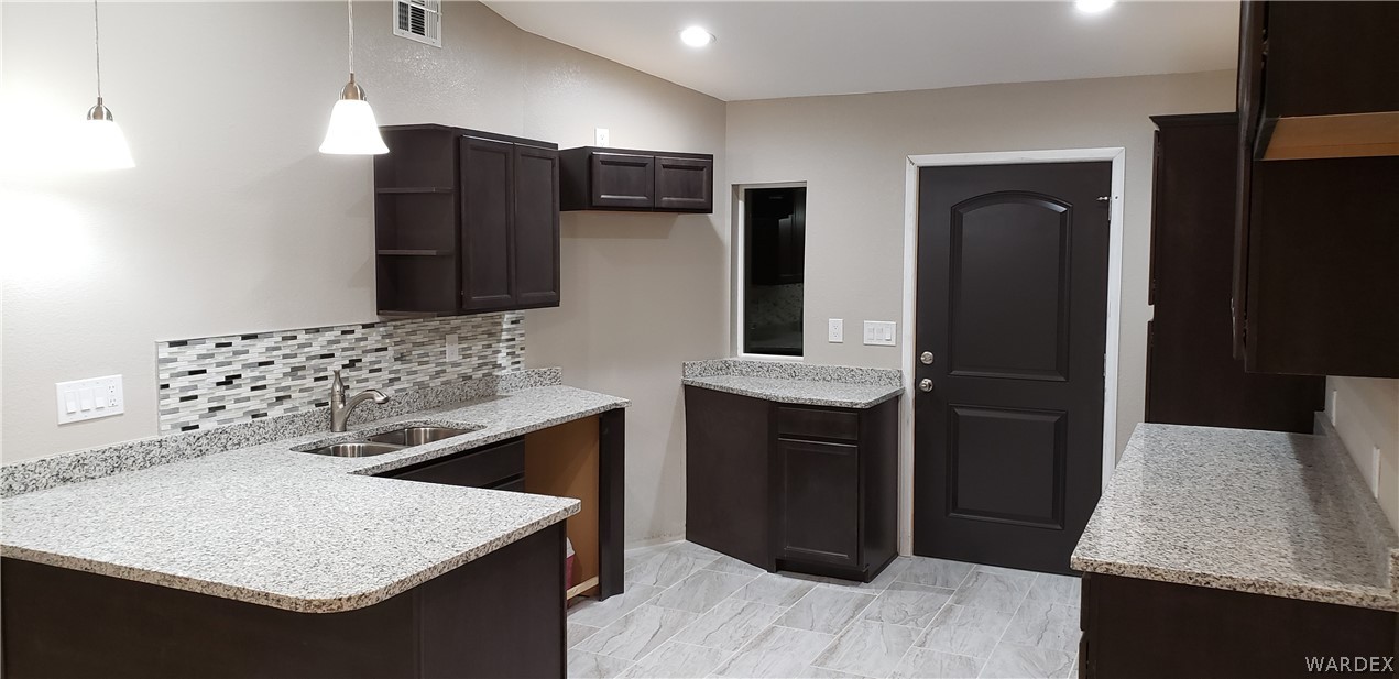 789 South Davis Road Golden Valley, AZ 86413 - Photo 4 of 45 Gallery Image 4