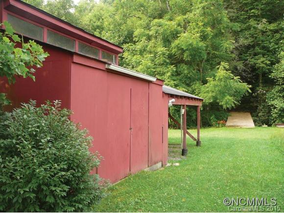410 Calvert Road Brevard, NC 28712 - Photo 15 of 19 Gallery Image 15