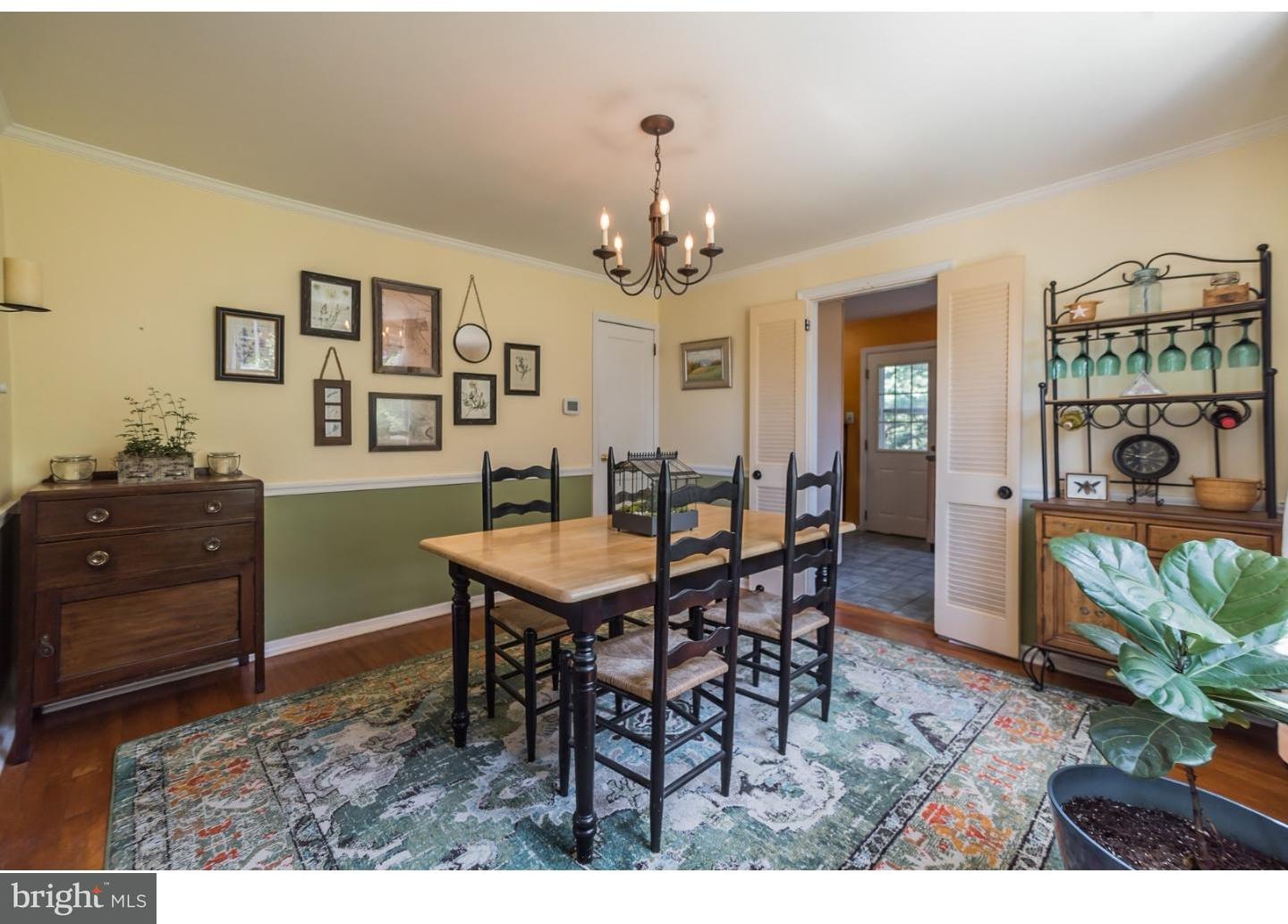 549 Overlook Road Philadelphia, PA 19128 - Photo 9 of 24 Dining Room