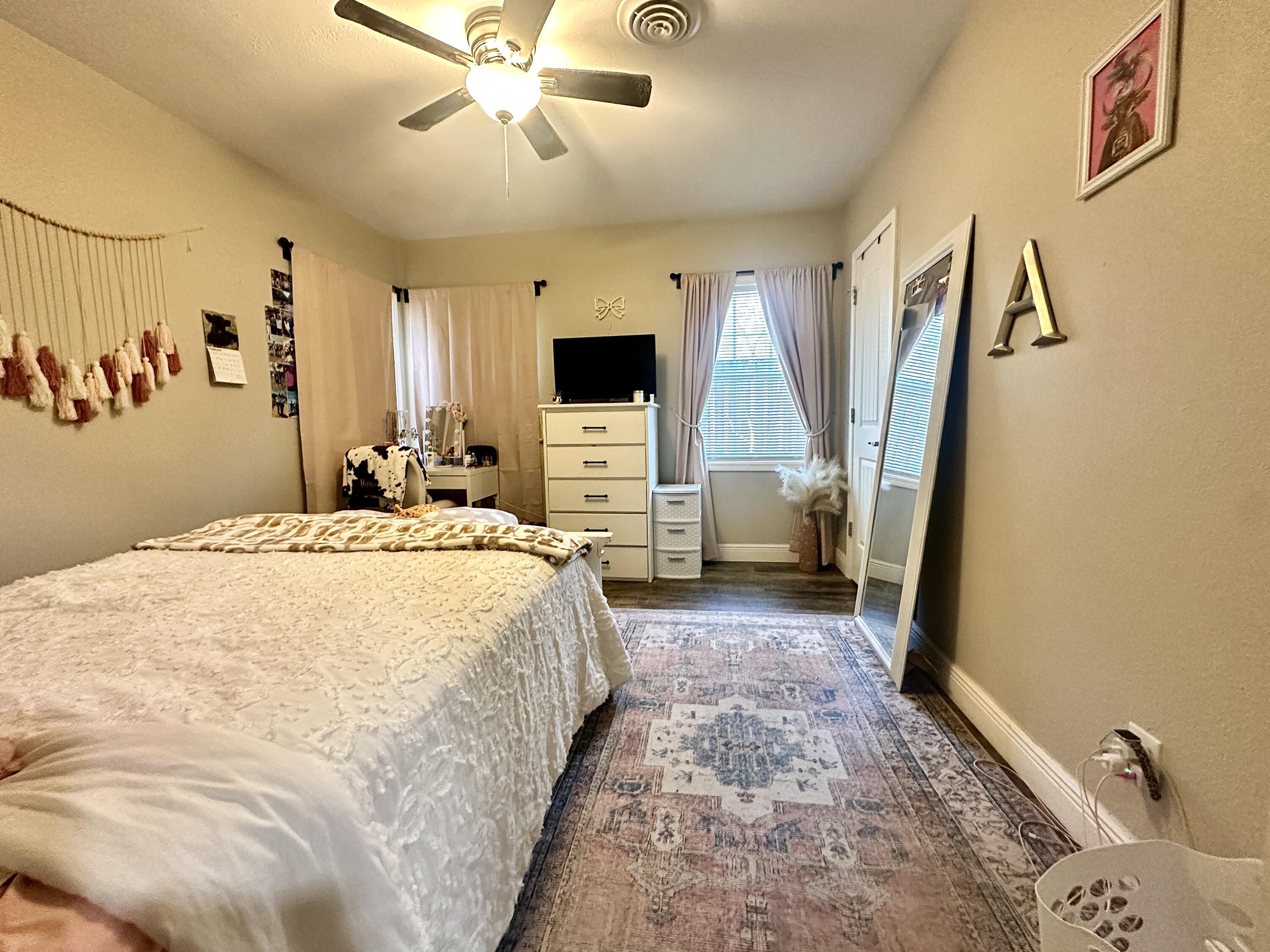 2512 31st Street Lubbock, TX 79410 - Photo 13 of 24 IMG_3682