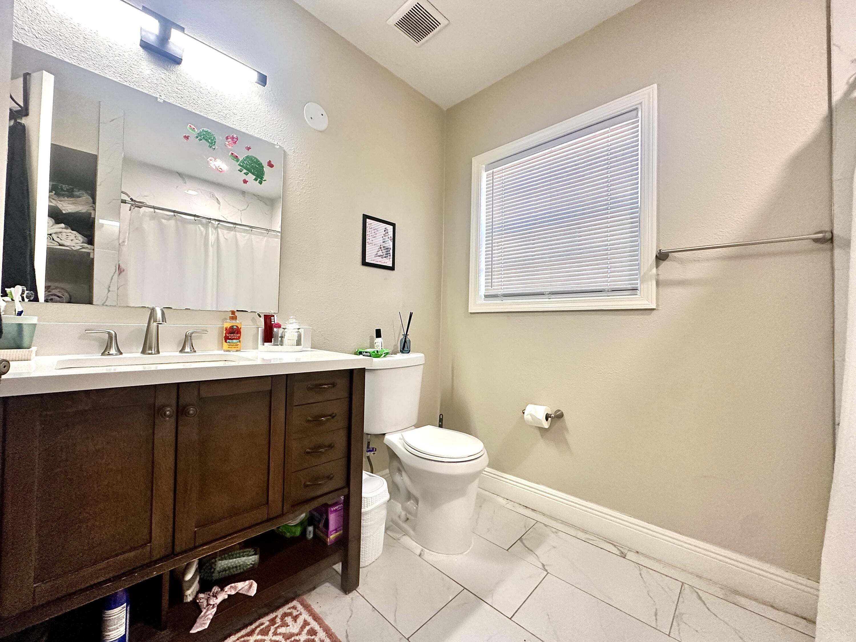 2512 31st Street Lubbock, TX 79410 - Photo 15 of 24 IMG_3677