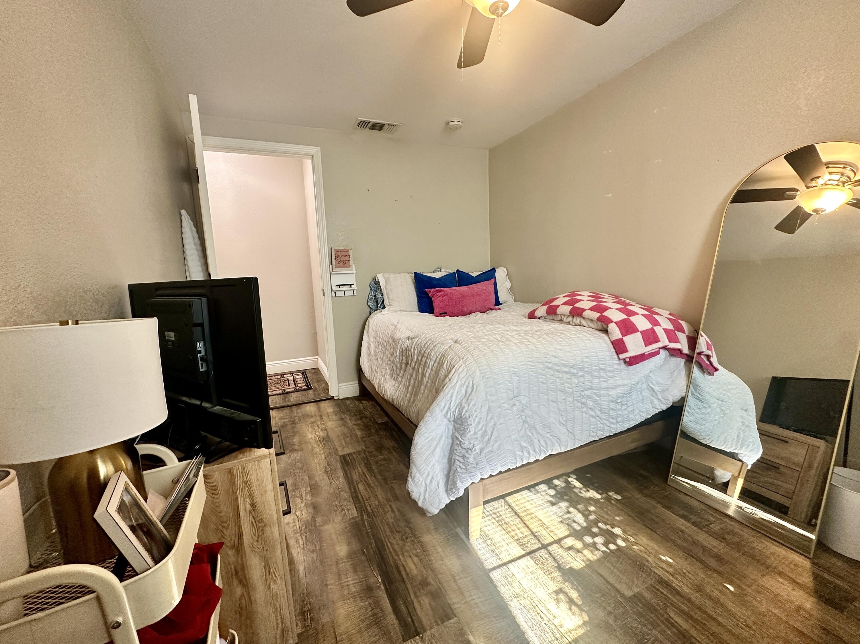 2512 31st Street Lubbock, TX 79410 - Photo 18 of 24 IMG_3687