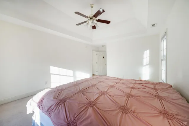 a view of a room with an empty space