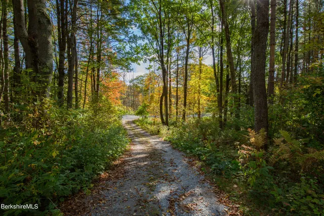 $760,000 | 139 Tyringham Road, Monterey, MA 01245