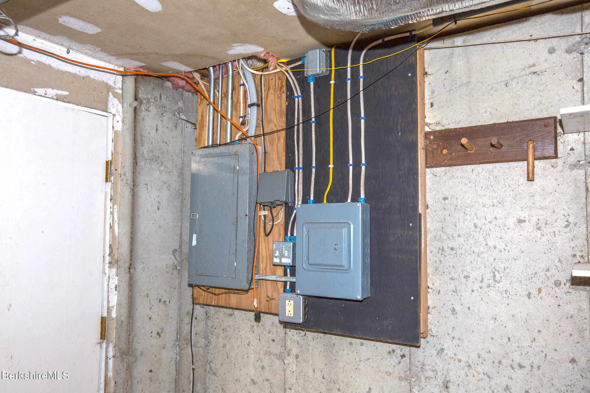 139 Tyringham Road Monterey, MA 01245 - Photo 51 of 78 vincentcarusophotography_139TyringhamRd_