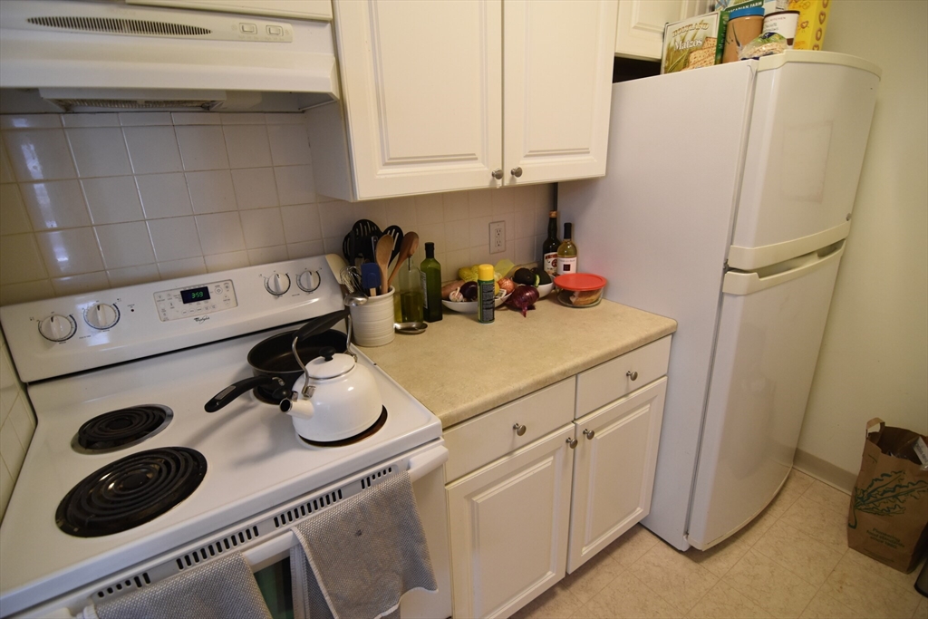 80 Pleasant Street, Unit 22 Brookline, MA 02446 - Photo 8 of 10