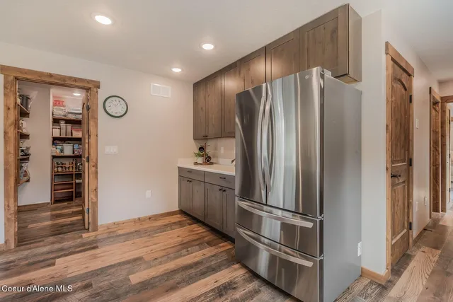 $1,995,000 | 521 Magpie Lane, Sandpoint, ID 83864