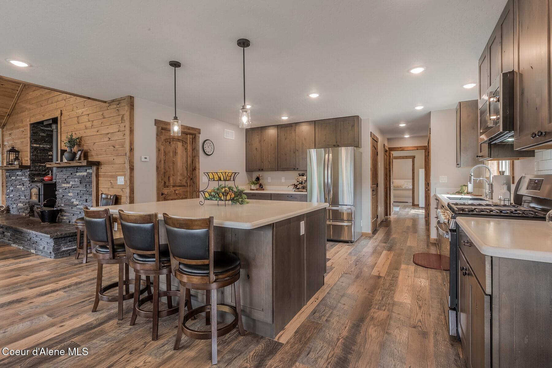 521 Magpie Lane Sandpoint, ID 83864 - Photo 15 of 84 The Heart of this Home!