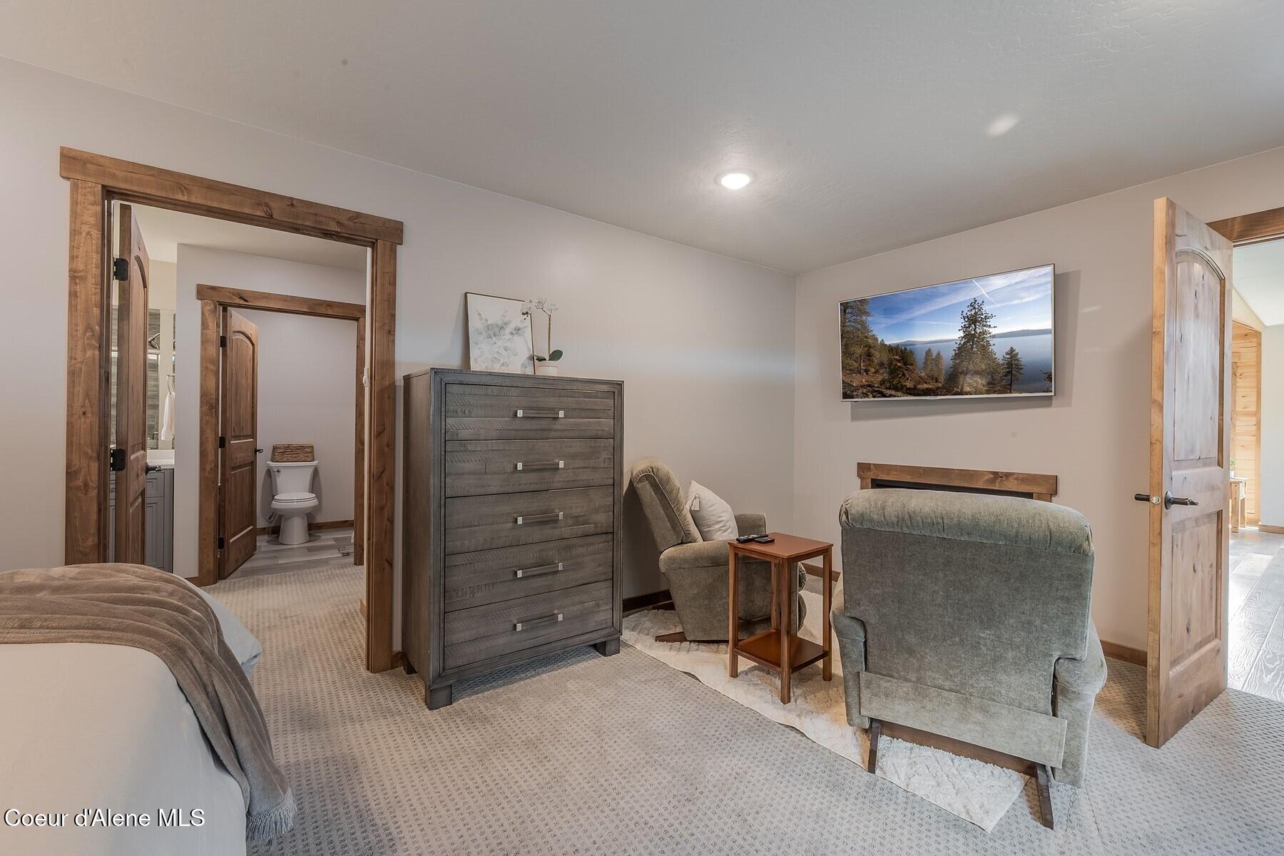 521 Magpie Lane Sandpoint, ID 83864 - Photo 22 of 84 Ensuite Bathroom