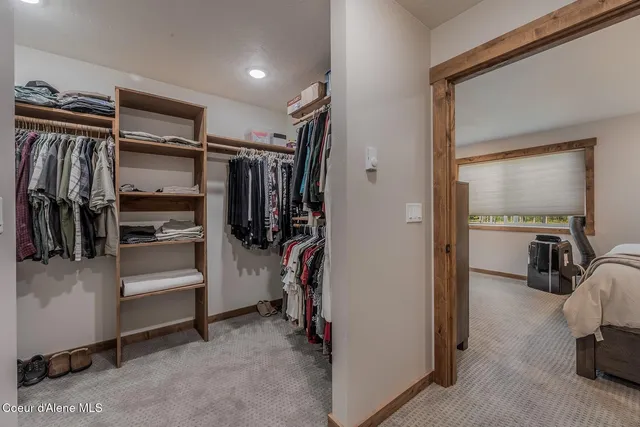 $1,995,000 | 521 Magpie Lane, Sandpoint, ID 83864