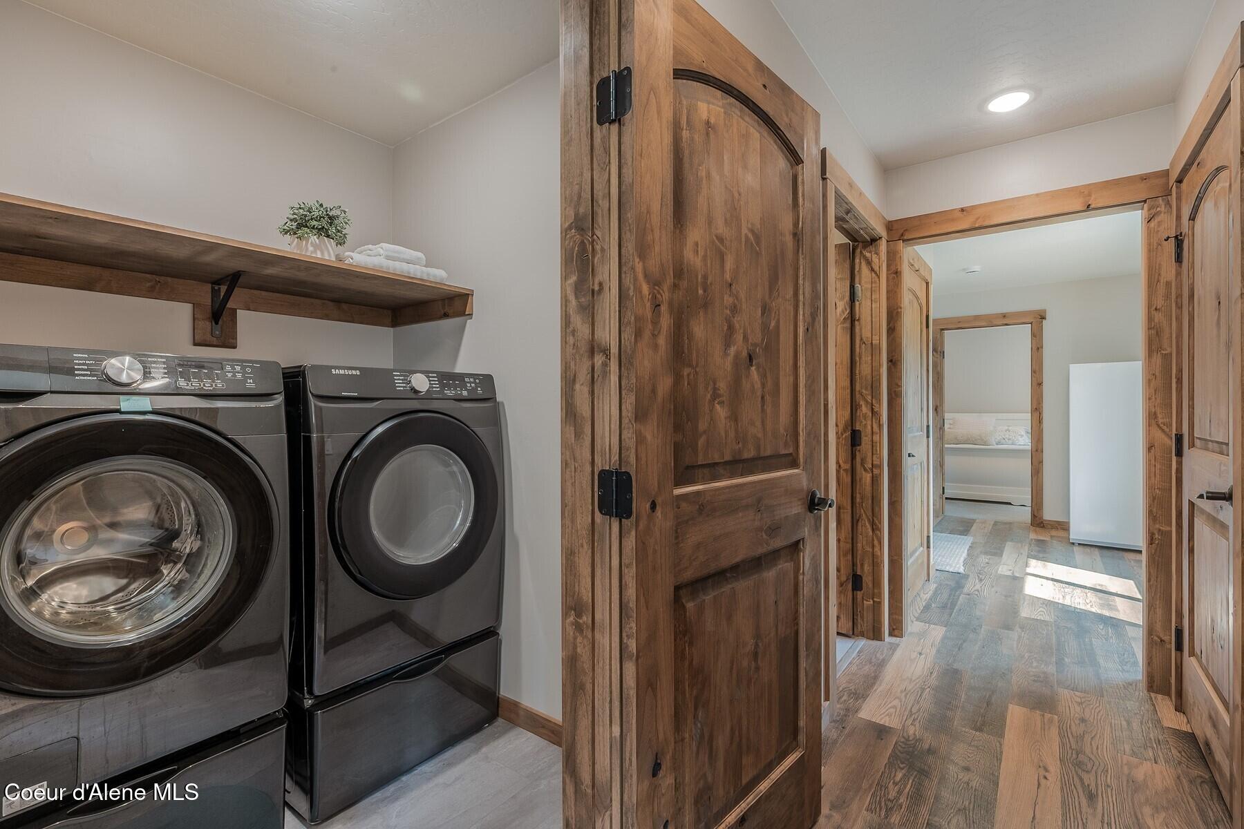 521 Magpie Lane Sandpoint, ID 83864 - Photo 31 of 84 Laundry