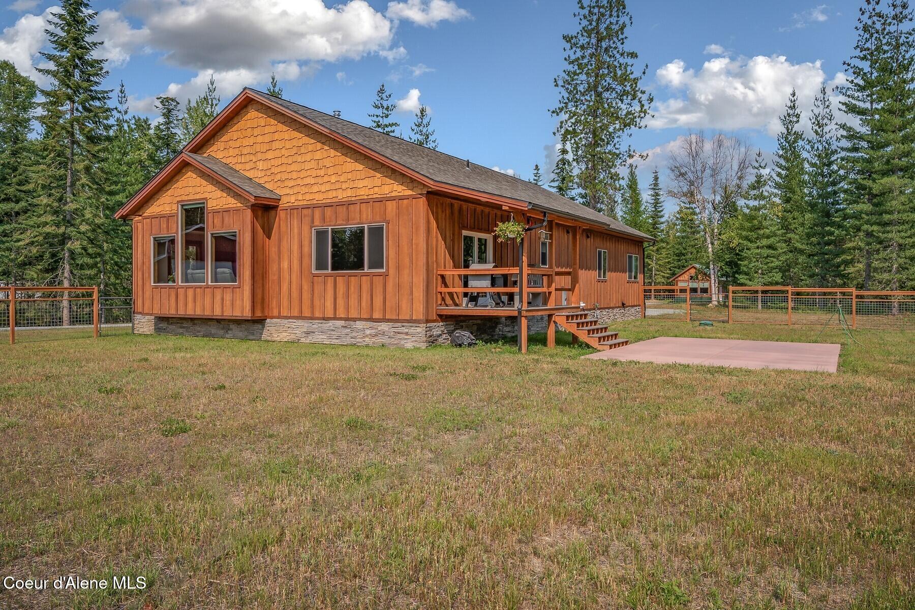 521 Magpie Lane Sandpoint, ID 83864 - Photo 43 of 84 Rear Elevation